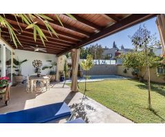 Espectacular casa en Bola de Oro / Serrallo