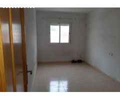¡Tu nuevo hogar te espera en Roquetas de Mar!