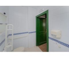 ¡Oportunidad Única! Estación de Servicio en Montejicar, Granada