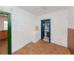 ¡Oportunidad Única! Estación de Servicio en Montejicar, Granada