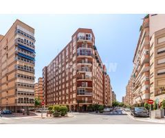 Impresionante Piso Exterior en Artes de Arcos, semireformado con plaza de garaje