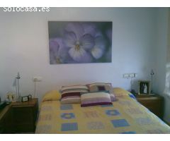 Casa adosada esquinera de 135m2 en Albinyana