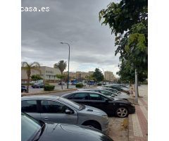 Local comercial en venta con inquilino estable en plena Avenida de Velázquez (Málaga)