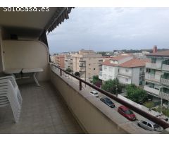 PISO A 450M DE LA PLAYA DE COMARRUGA