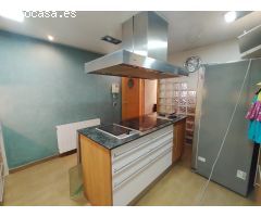 Oportunidad única para inversores:  Casa unifamiliar de 3 plantas en el corazón de Masquefa