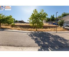 Venta de solar urbano de 258 m2 en Otura (Granada)