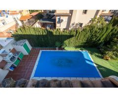 Tu sueño a la venta!!! Casa pareada en una de las zonas más tranquilas de Granada.
