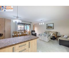 Fantástica casa en pleno paseo marítimo de Salobreña.