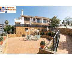 Villa de lujo en Huetor