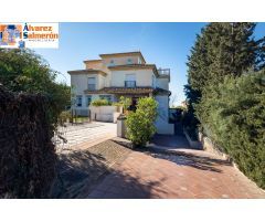 Chalet en Venta en Cascajares de la Sierra, Granada