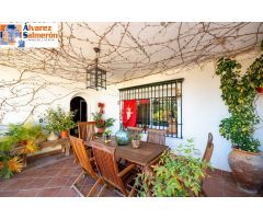 Chalet en Venta en Cascajares de la Sierra, Granada