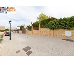 CHALET URB. CAÑADAS DEL PARQUE (DILAR)
