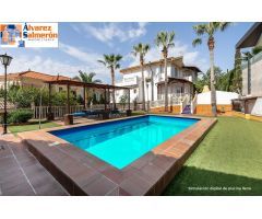 SE VENDE ESPECTACULAR CHALET EN MONTELUZ