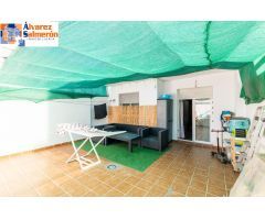 ¡Oportunidad única! Piso en venta con patio y garaje