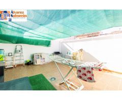 ¡Oportunidad única! Piso en venta con patio y garaje