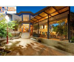 ESPECTACULAR CHALET CAMPO DE GOLF LAS GABIAS CON PARCELA ADICIONAL