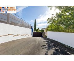 ESPECTACULAR CHALET CAMPO DE GOLF LAS GABIAS CON PARCELA ADICIONAL
