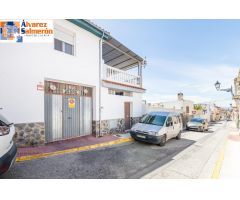 VIVIENDA EN PLANTA BAJA CON MÁS DE 300 METROS DE SOLAR