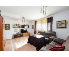 Chalet independiente de 4 dormitorios en Nuevo Jun. Seminuevo