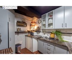 CASA DE 3 PLANTAS A UN PASO DEL CENTRO