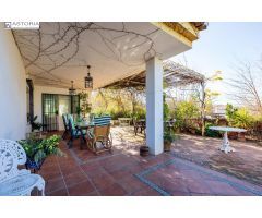 Chalet en Venta en Cascajares de la Sierra, Granada