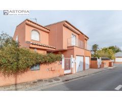 CASA CON PISCINA Y PARCELA EN JUN