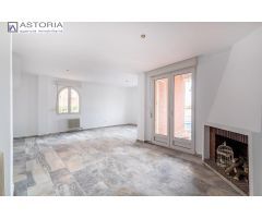 CASA CON PISCINA Y PARCELA EN JUN