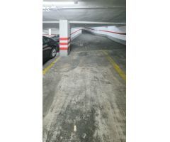 PLAZA DE GARAJE EN RUZAFA PARA COCHE MEDIANO