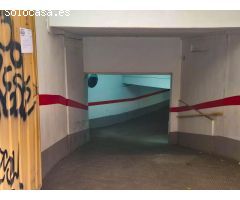 PLAZA DE GARAJE EN RUZAFA PARA COCHE MEDIANO