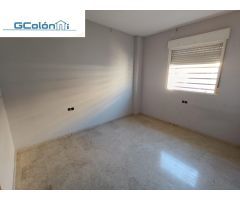 CASA ADOSADA EN CENTRO DE MOTRIL