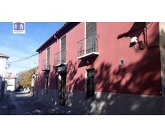 GRAN CASA EN HUETOR VEGA