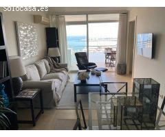 PISO CON TERRAZA Y VISTAS EN PASEO MARITIMO