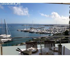 PISO CON TERRAZA Y VISTAS EN PASEO MARITIMO