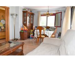 Chalet con jardin y piscina en Oliva
