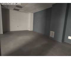 Local comercial en Paseo Germanias de Gandia