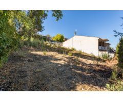 Venta de solar urbanizable de 750 m2 en Alfacar (Granada)