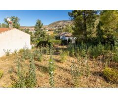 Venta de solar urbanizable de 750 m2 en Alfacar (Granada)
