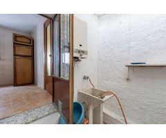 Casa tradicional de pueblo situada en Alhama de Granada