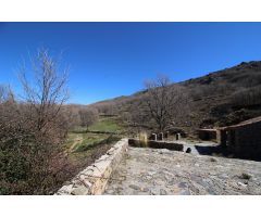 IMPRESIONANTE FINCA EN SIERRA NEVADA