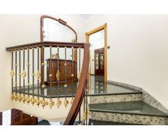 CASA MAS LOCAL COMERCIAL EN UNA DE LAS MEJORES CALLES DE MORALEDA DE ZAFAYONA