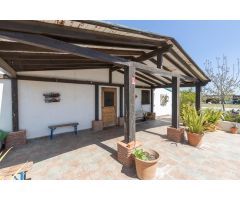 SE VENDE EXPLOTACION AGRÍCOLA-GANADERA EN PLENO FUNCIONAMIENTO