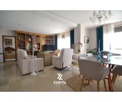 Piso exclusivo resultado de la unión de dos viviendas, con amplios espacios y excelente distribución