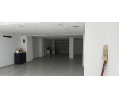 EXCELENTE OPORTUNIDAD, LOCAL EN VENTA ZONA CARRUS!!