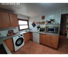 ¡EXCELENTE CHALET EN PARTIDA DE ALGODA!