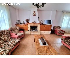 ¡EXCELENTE CHALET UBICADO EN PARTIDA JUBALCOY!