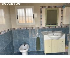CASA EN LA ROMANETA ZONA CAVARRASA