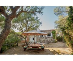 Espectacular casa con 4 Hectáreas de terreno y gran piscina en Castell dAro/SAgaró
