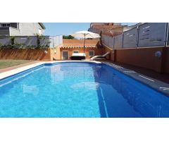 Gran casa en Vilafant, a 1500m del centro de Figueres, con piscina y jardín