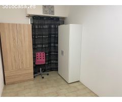 Piso situado en Figueres, zona Viviendas Sant Josep