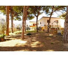 Chalet en Venta en Cubelles, Barcelona